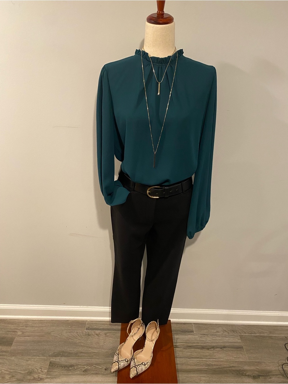 LOFT Black The Perfect Skinny Petite Pants